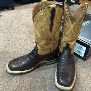 Lucchese Crocodile NEW Boots